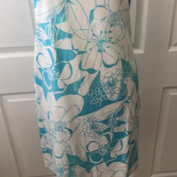 Nautica - Picture 3 of 4